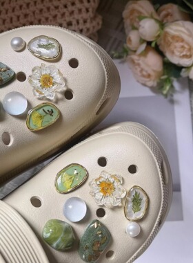 山野琥珀丨鞋花洞洞鞋骨白色可爱女生装饰配饰适配crocs卡扣配件