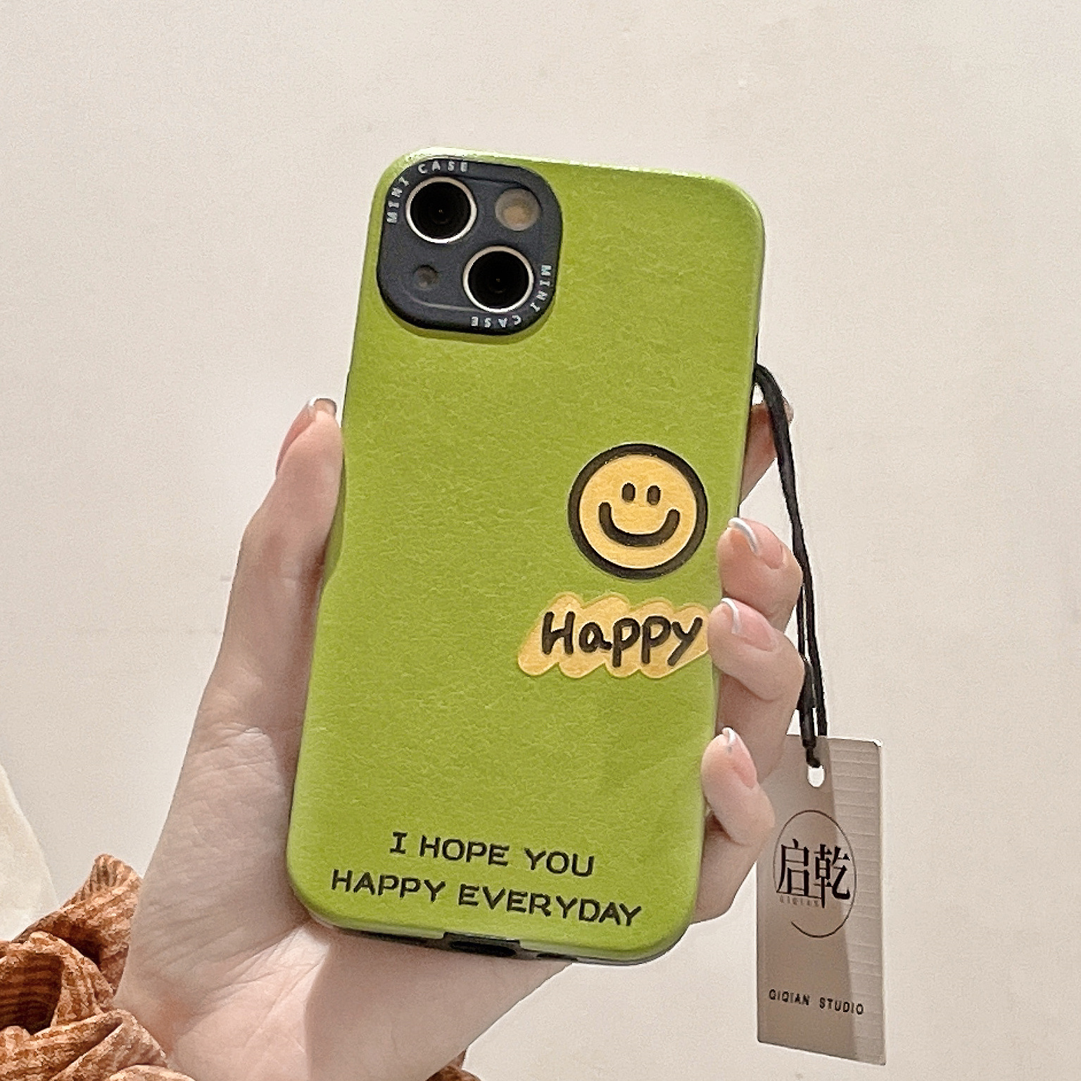 启乾 小众笑脸英文字母iPhone15/14手机壳适用苹果13promax皮质软壳12/11简约创意治愈新款防摔情侣男女绿色