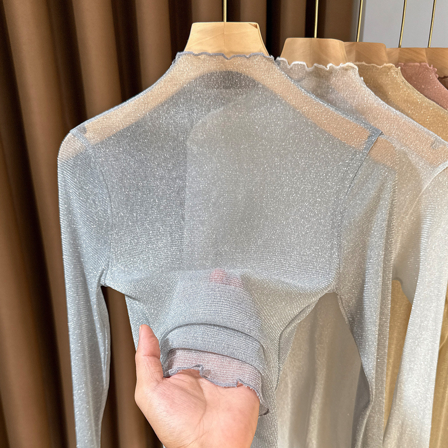 半高领亮丝网纱打底衫女秋冬2025新款木耳边叠穿蕾丝内搭透视薄纱,淘宝优惠券,粉丝福利购,淘宝优惠卷