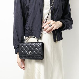 日本直邮香奈儿 CHANEL 链条钱包包 女士肩背包 斜挎包 包 皮革