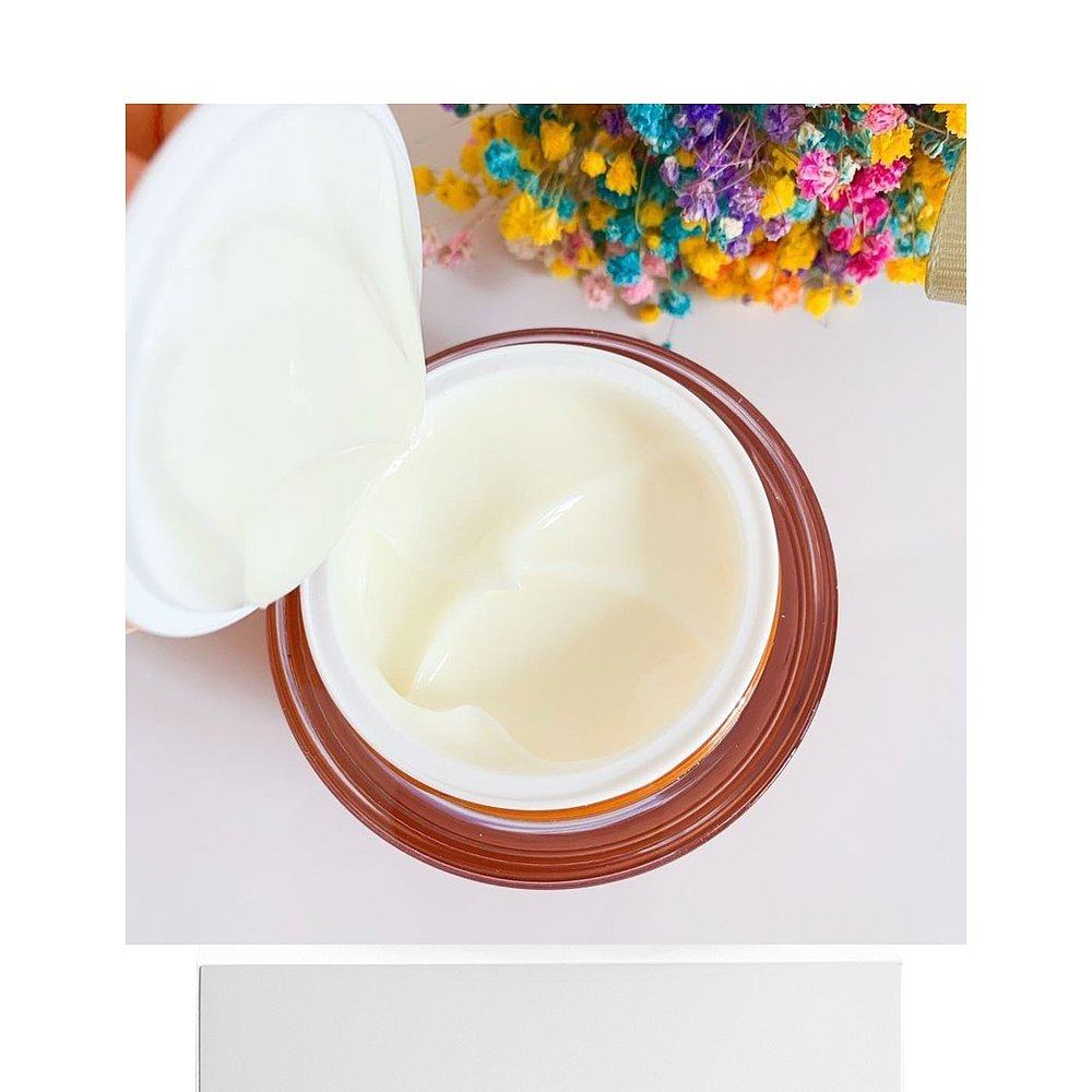  天猫国际探物日本颈霜