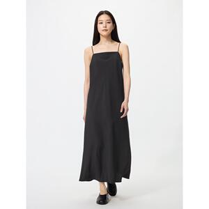 日潮跑腿UNIQLO优衣库 吊带连衣裙/女装487278新款性感四季