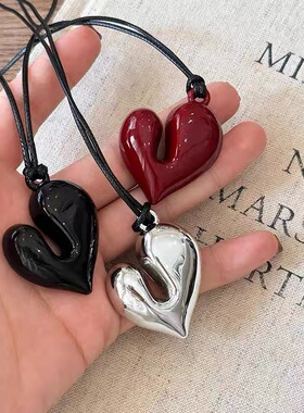 韩国fever博主同款爱心吊坠项链长款毛衣链女配饰锁骨链颈链首饰