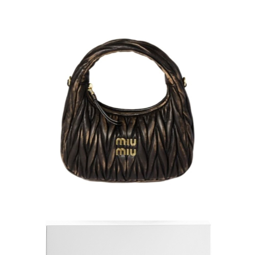 香港直邮Miu Miu 绗缝纳帕皮革手提包 5BC125AF6QVOOY - 图3