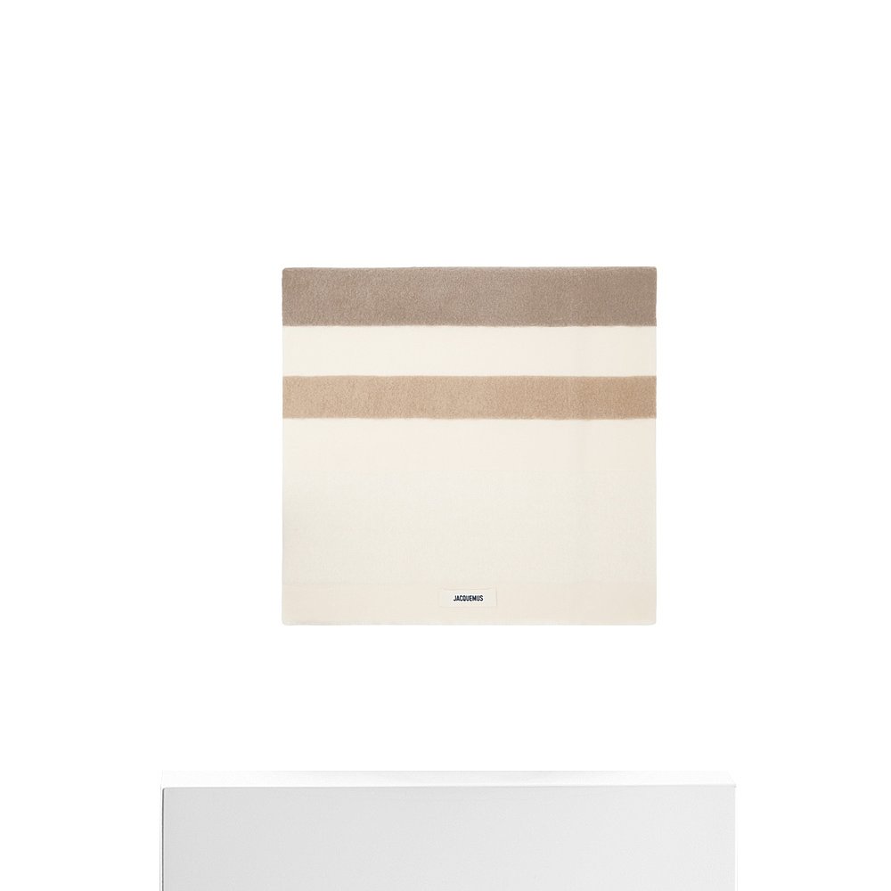 香港直邮Jacquemus ARAZZO围巾 246AC683-5206时尚保暖高级感正品 - 图3