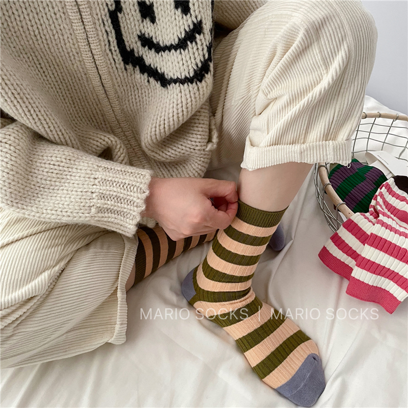 秋冬袜子女中筒ins韩国复古条纹堆堆袜日系简约长袜棉时髦运动袜