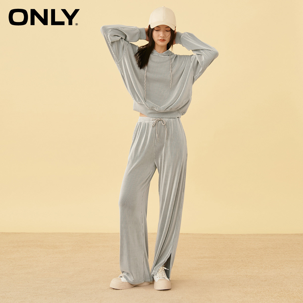 only2021冬季新款休闲连帽卫裤卫衣 ONLYoutlets店卫衣/绒衫