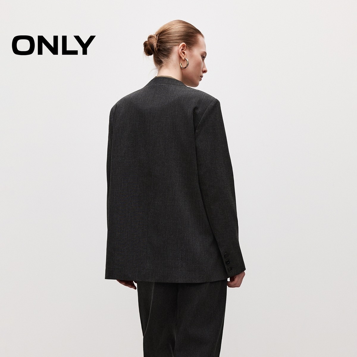 ONLY2026春季新款通勤风简约时尚V领设计长袖正肩纯色西服外套女,淘宝优惠券,粉丝福利购,淘宝优惠卷