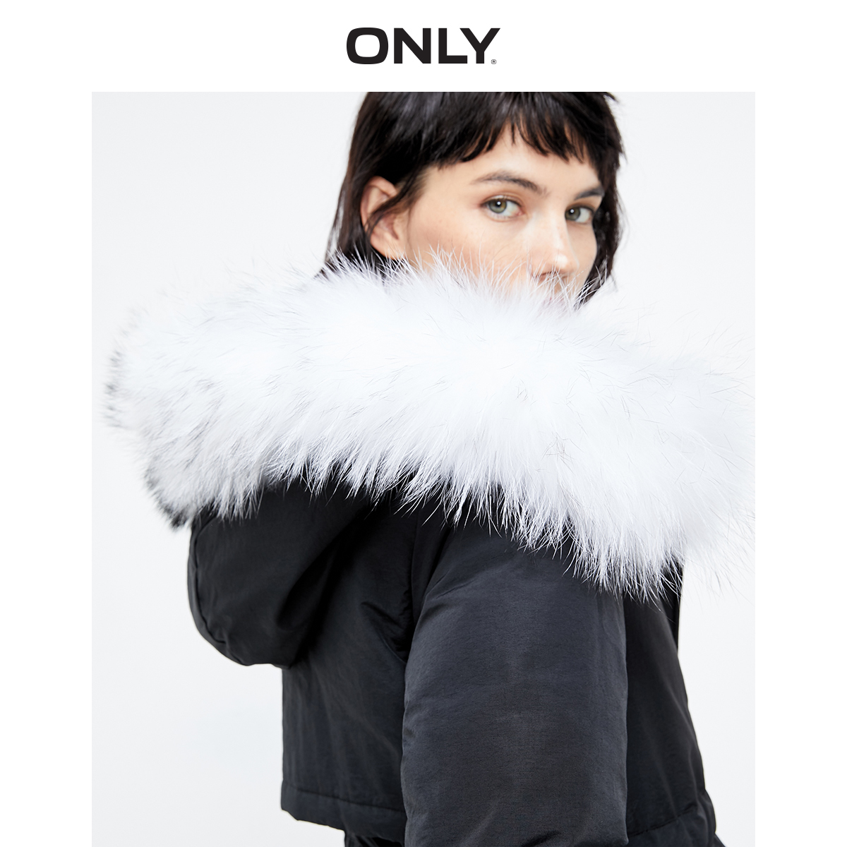 only冬季黑色收腰休闲毛领白鸭绒 ONLYoutlets店羽绒服