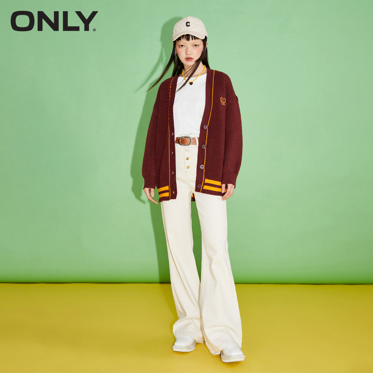 only奥莱学院风刺绣v领女针织衫 ONLYoutlets店毛针织衫