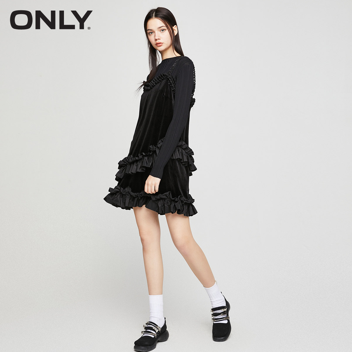 only冬季新款不对称花边丝绒连衣裙 ONLYoutlets店连衣裙