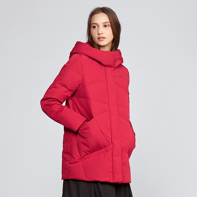 雪中飞 秋冬时尚连帽羽绒服女中长款休闲纯色基础保暖外套 outlets 雪中飞 秋冬时尚连帽羽绒服女中长款休闲纯色基础保暖外套 outlets