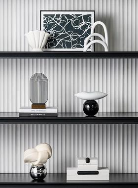 现代轻奢装饰品摆件小众高级感艺术品高档格调家居客厅办公室摆设