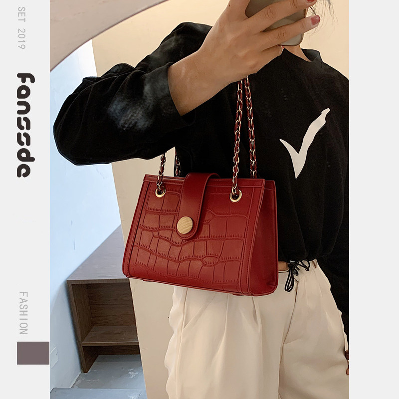 小&ck红色结婚小众2021年感新娘包 fanssde女士包袋