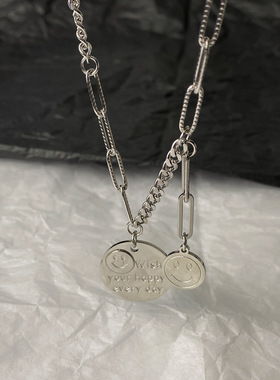 韩版网红笑脸项链个性钛钢不掉色港风气质小众设计吊坠男女潮配饰