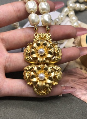 设计感配饰异形琉璃珍珠串珠花朵