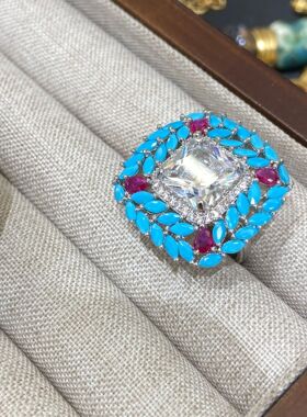 方形重工设计感时尚轻奢大气灵动