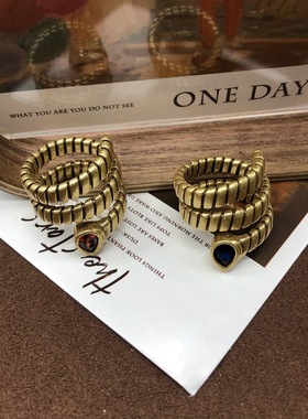 电商中古戒指小众轻奢做旧金镶宝