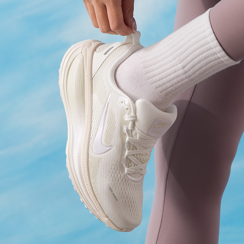 【自营】Nike耐克跑步鞋新款女鞋舒适简约运动鞋户轻便休闲鞋,淘宝优惠券,粉丝福利购,淘宝优惠卷