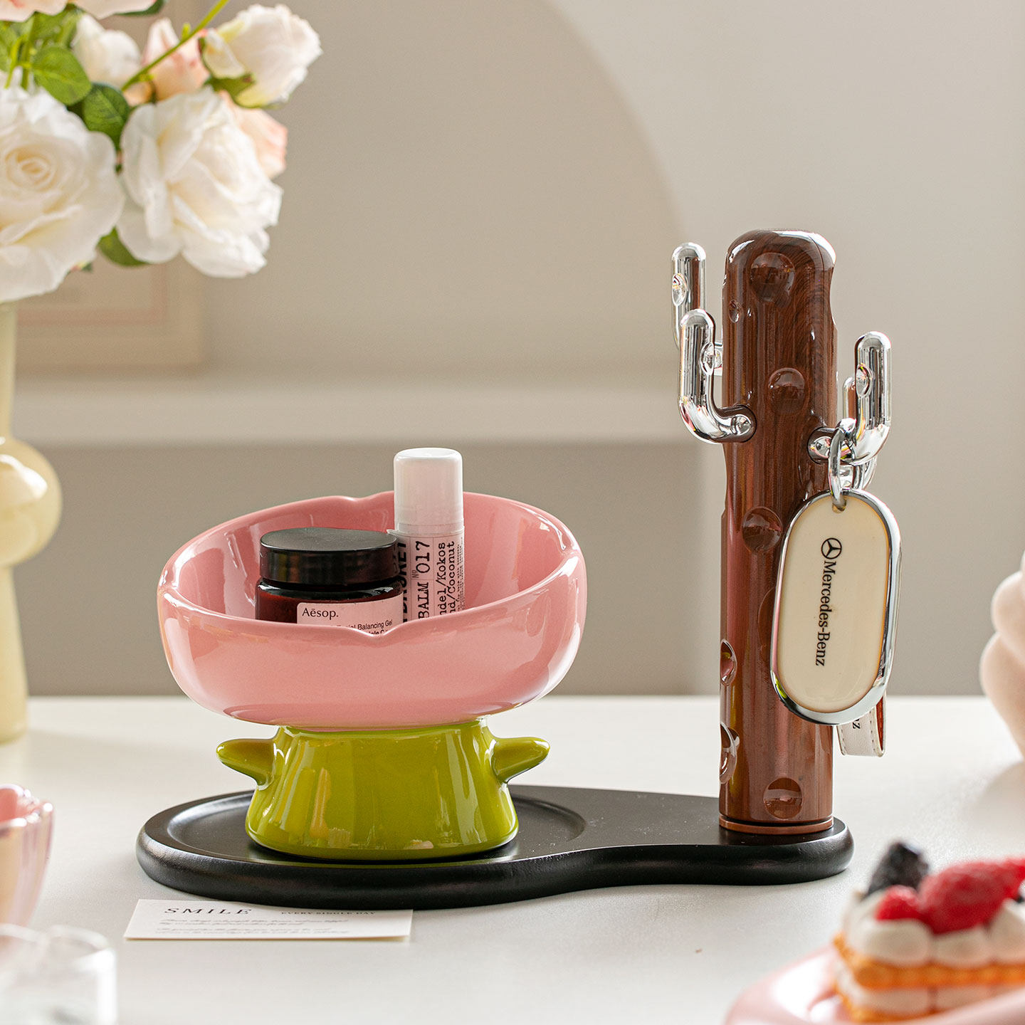 入户玄关钥匙收纳摆件桌面花朵置物架高档客厅装饰品乔迁新居礼物,淘宝优惠券,粉丝福利购,淘宝优惠卷