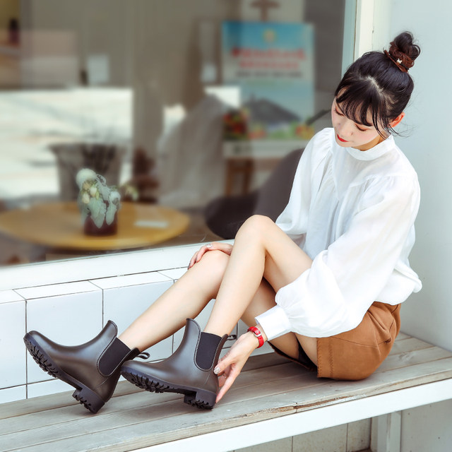 Chelsea rain boots 2026 popular fashion rain boots