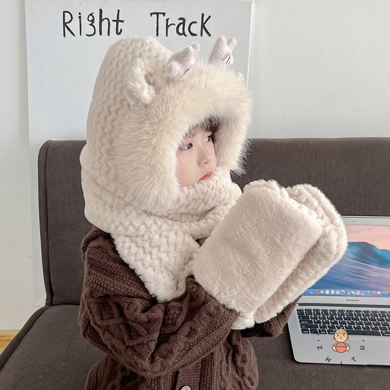 儿童冬天M鹿角毛茸茸保暖护耳三件套男女宝宝加厚围巾手套一体帽 - 图3