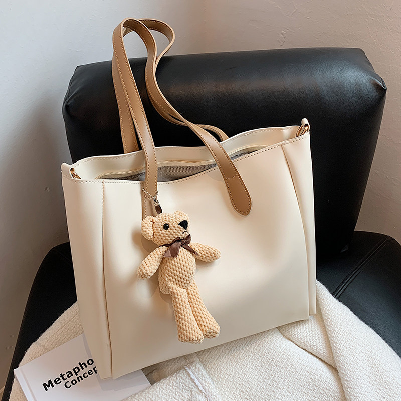 2023新款大容量高级感上课通勤包 圣利威托特包