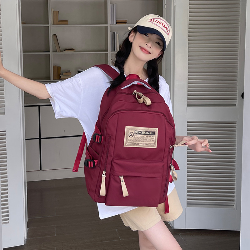  圣利威双肩背包