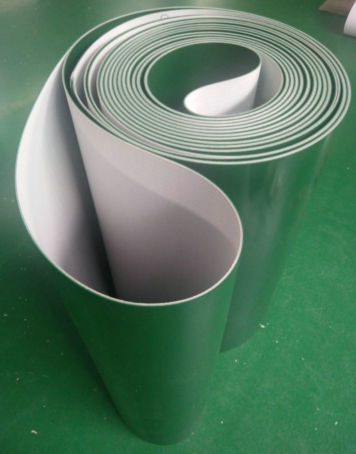 尼龙片基带工业传动平皮带同步皮带纺织龙带锭带输送带糊盒机皮带