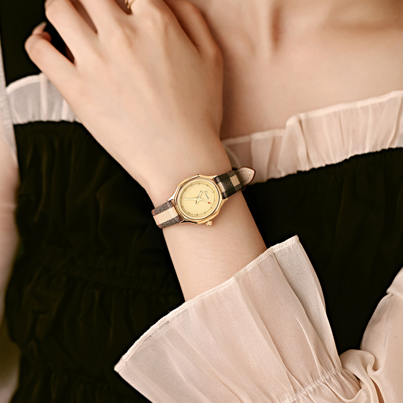 女款名牌正品轻奢小众设计ins手表 依文琳手表国产腕表