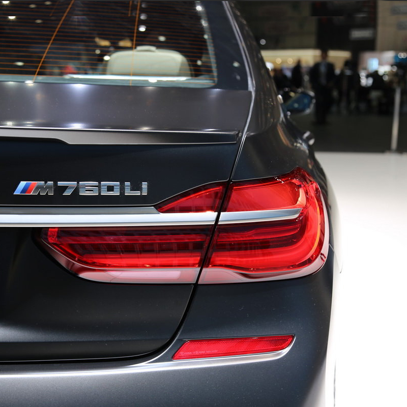 适用宝马车标M标改装新款1系5系7系M135i M550i M740li后标志车贴-图3