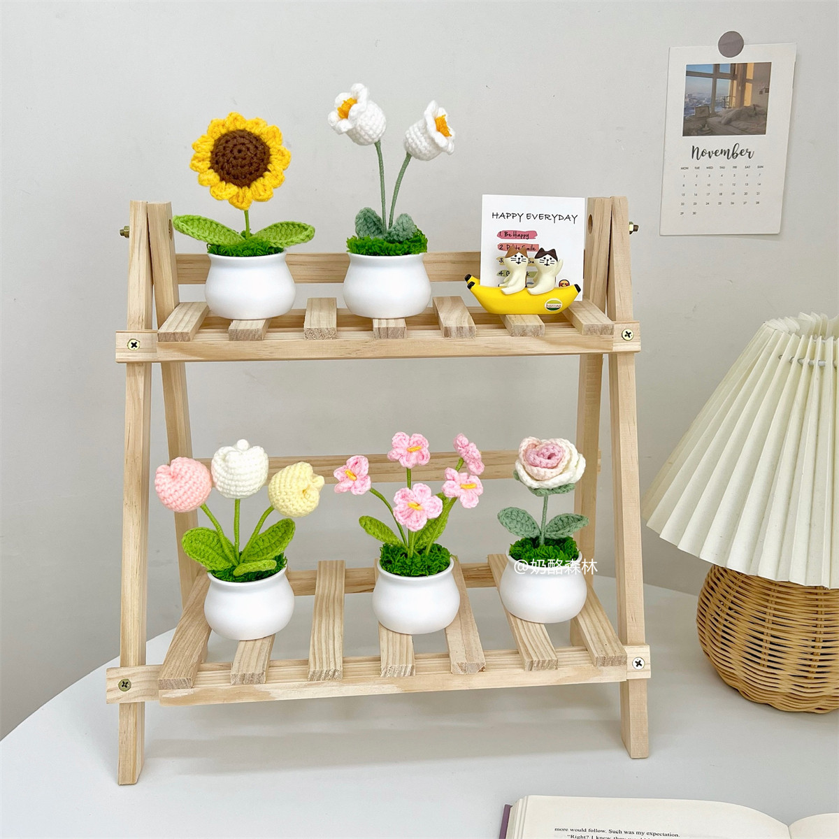 成品手工编织毛线钩织玫瑰郁金香盆栽花束仿真花花花车载摆件装饰,淘宝优惠券,粉丝福利购,淘宝优惠卷