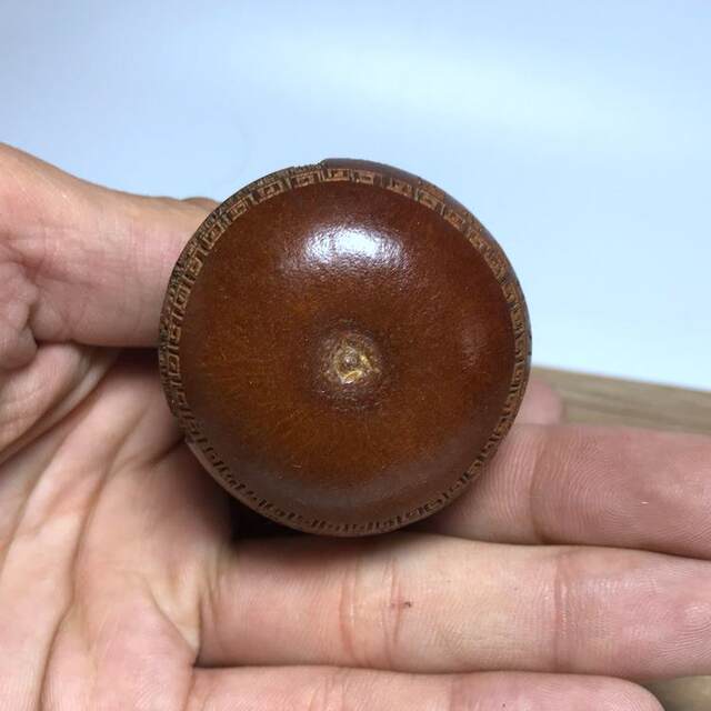 Antique miscellaneous gourd carved snuff bottles, antique wood carvings, gourd snuff bottles, random patterns