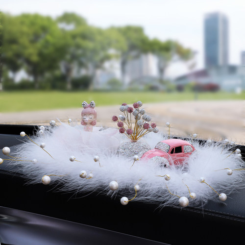 蓬蓬裙泡泡公主女孩汽车摆件羽毛防滑垫车内香薰高档女士车载饰品 - 图0