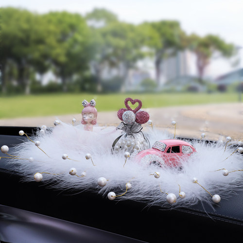 蓬蓬裙泡泡公主女孩汽车摆件羽毛防滑垫车内香薰高档女士车载饰品 - 图1