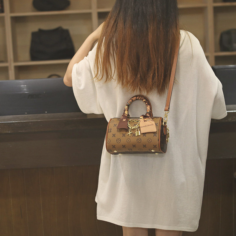  名雅娜女士包袋