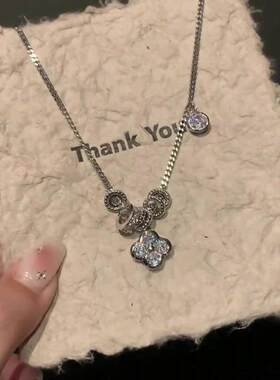 迟慢慢 超闪圈圈四叶草吊坠项链女小众设计清冷感锁骨链韩系颈链