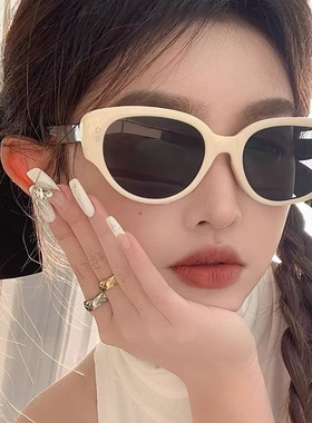 白框墨镜女美式辣妹防晒猫眼太阳镜凹造型拍照白色墨镜高级感遮阳