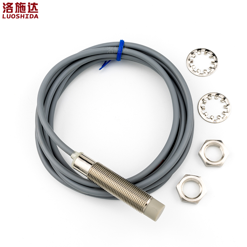 12mm金属感应开关交流二线AC2线22B0VAC接近开关传感器I2B1204AO - 图1