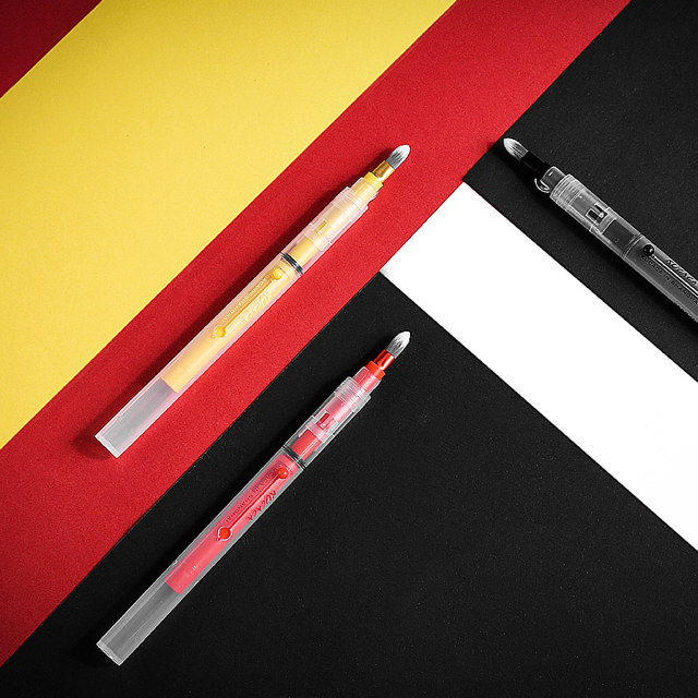 retractable concealer brush