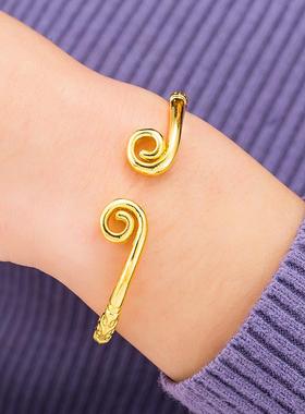 高品质卫生间吸壁式牙刷架i牙刷杯置物架套装收纳架防尘洗漱挤牙