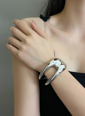 日系CoopKoop简约冷淡风金属宽版镂空开口手镯小众高级感手环