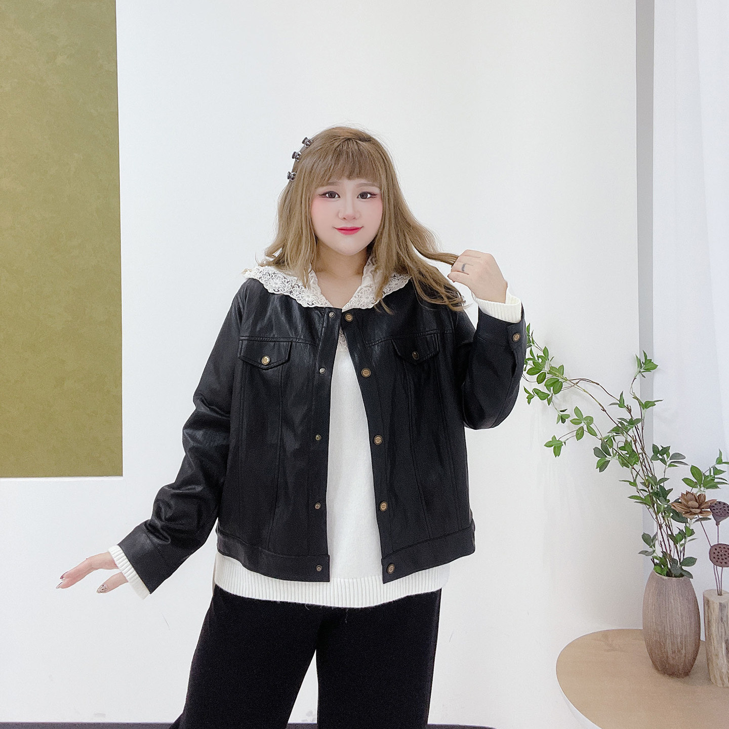 胖莹莹大码女装复古圆领pu酷飒帅气夹克时髦美拉德短款皮衣外套,淘宝优惠券,粉丝福利购,淘宝优惠卷