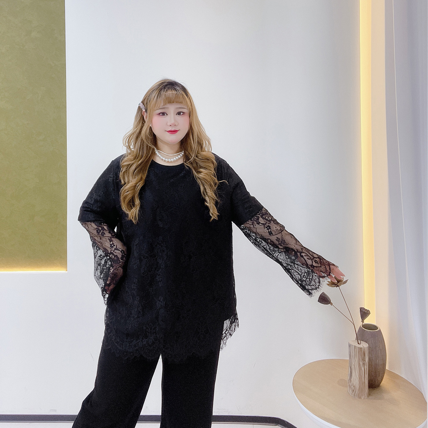 加绒重工蕾丝甜酷胖莹大码女装胖mm炸街元气校园风设计感内搭T恤,淘宝优惠券,粉丝福利购,淘宝优惠卷