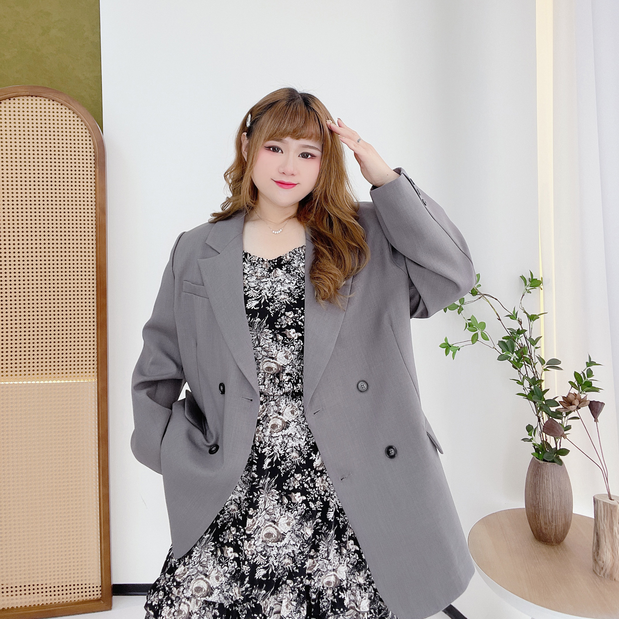 高级腔调感小西装外套胖莹莹大码女装韩版休闲气质设计感炸街西服,淘宝优惠券,粉丝福利购,淘宝优惠卷