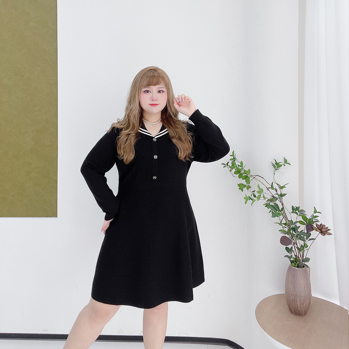 胖莹莹大码女装学院风海军领弹力高级感收腰针织小个子短款连衣裙,淘宝优惠券,粉丝福利购,淘宝优惠卷