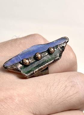 跨境复古风天然蓝晶绿碧玺原石不定形开口古铜可调节个性欧美戒指