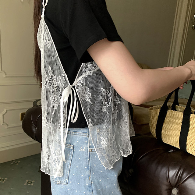 ຮູບແບບ hook ເດັກຍິງຮ້ອນ layered camisole ແມ່ຍິງ 2024 summer ໃຫມ່ເກົາຫຼີ slimming niche lace mesh ບາດເຈັບແລະເທິງ