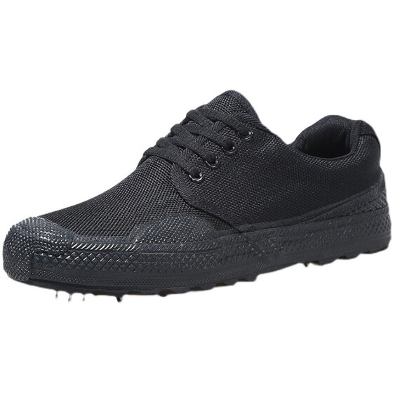 Low-cut sneakers are lightweight, comfortable, non-slip and wear-resistant