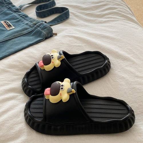 拖鞋女夏季新款厚底防滑学生宿舍卡通帽子长舌狗外穿踩屎感凉拖鞋 - 图1